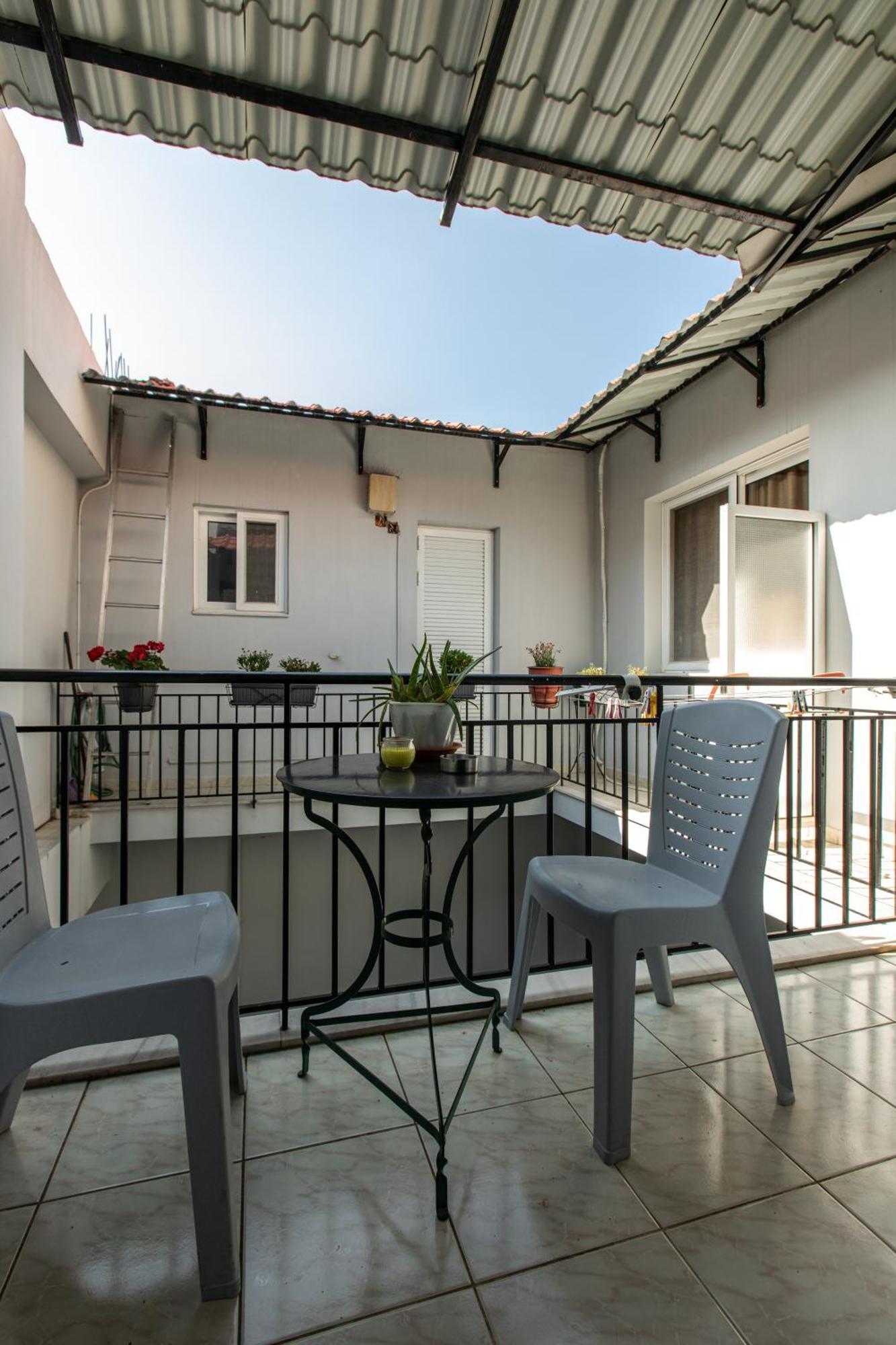 Central Cozy Apartment 스파르티 외부 사진
